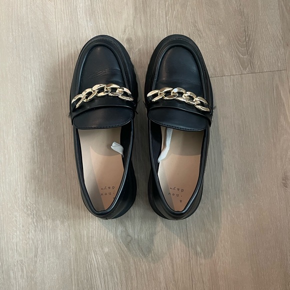 A New Day Loafers - Picture 2 of 5